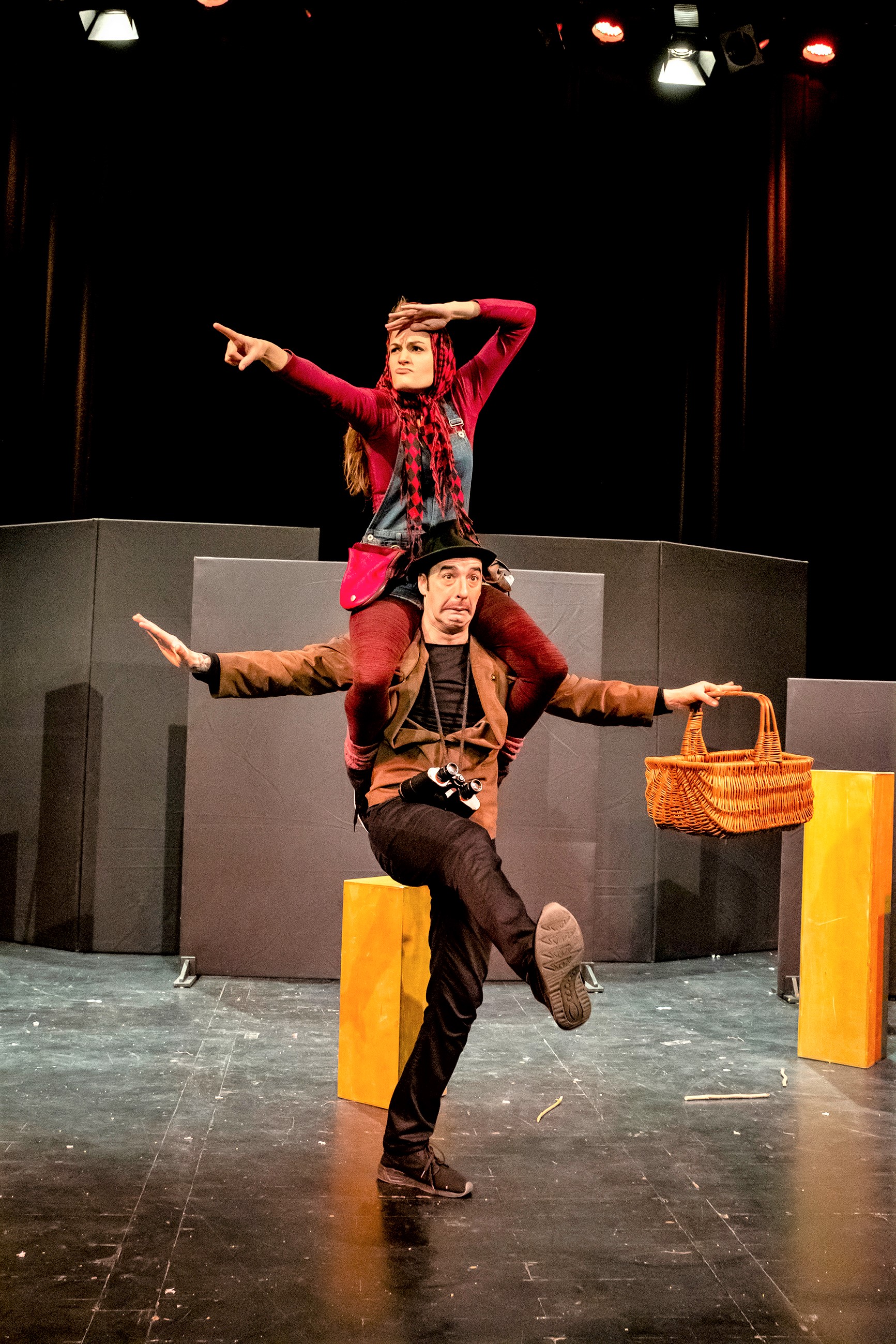Die kleine Hexe Kindertheater nach dem Buch von Otfried Preußler