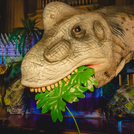 Lebendige Dinosauriershow