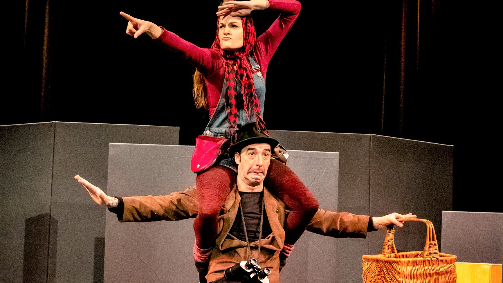 Die kleine Hexe Kindertheater nach dem Buch von Otfried Preußler