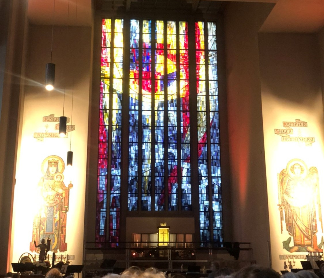 Marktfrauenbrunnen am Ludwigsplatz Marktfrauenbrunnen am Ludwigsplatz